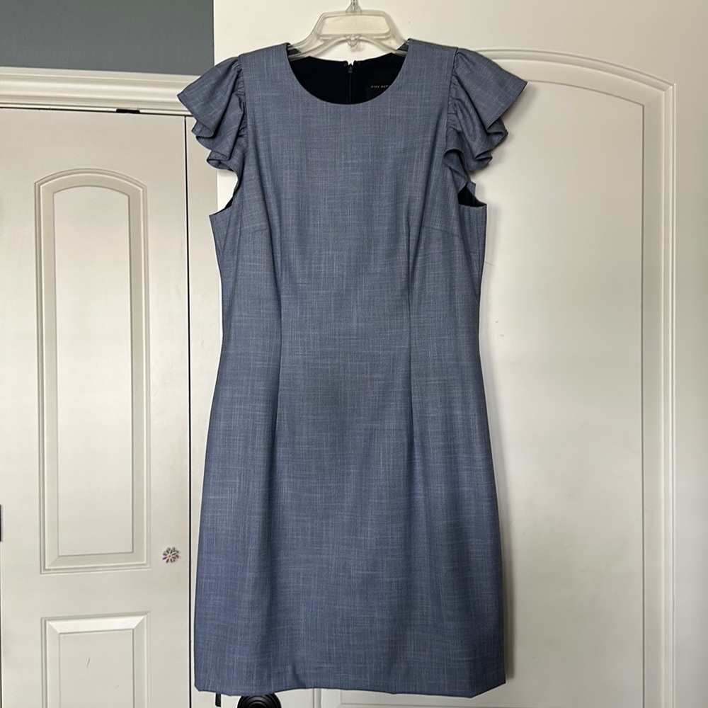 Short ruffle sleeve dress- great for spring/summer. Casual/business ! Wore once.